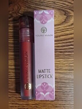 Matte Lipstick — Red